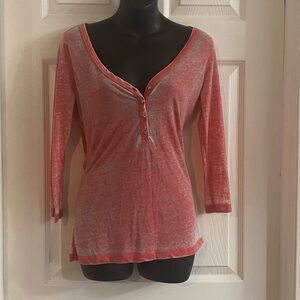 Y2K Guess Henley M Shirt.Semi sheer Coral. Gremlin granola